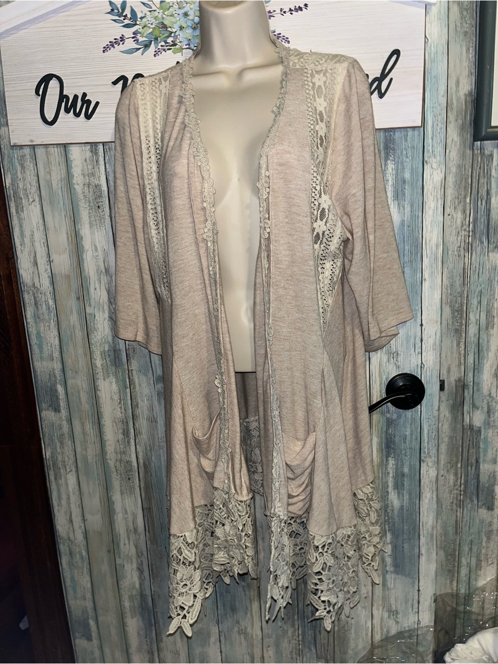 Origami L/XL Taupe Crochet Hem Tunic - Picture 3 of 7